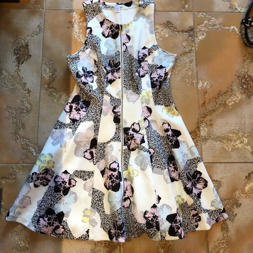Bueiatodul BAR III dress